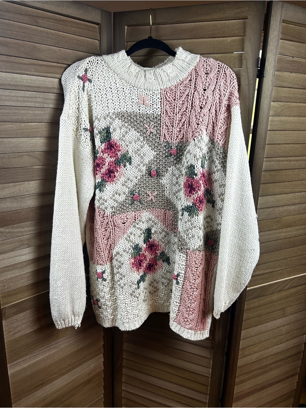 Vintage Shenanigans Hand Knit Floral Sweater Large Cottagecore Rose 90s